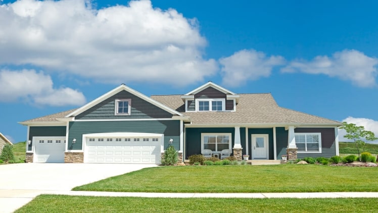 Which Types of Home Siding Are Best For Hot Humid Climates?