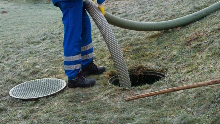 Is Your Septic Tank Soakaway Blocked?